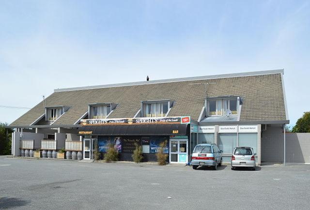 Darfield Hotel Dış mekan fotoğraf